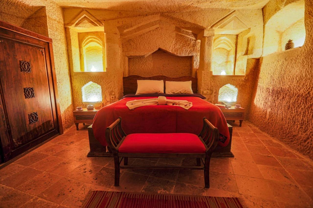 Sinasos Palace Cave Hotel 어굽 외부 사진