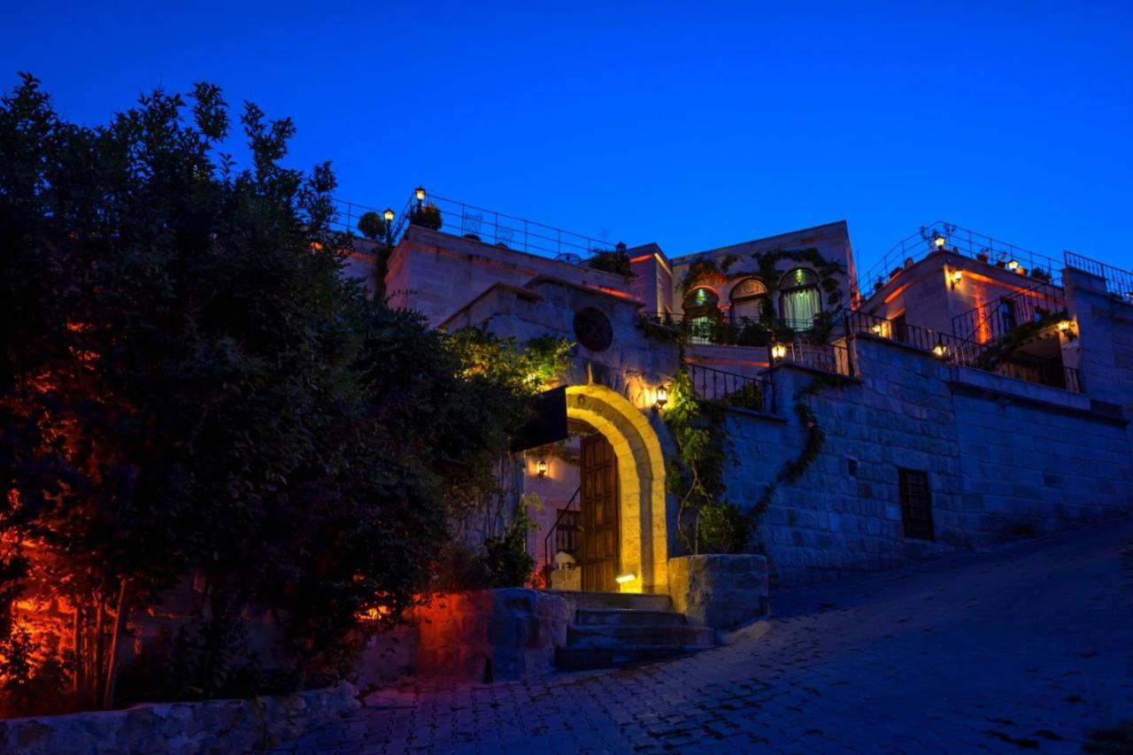 Sinasos Palace Cave Hotel 어굽 외부 사진