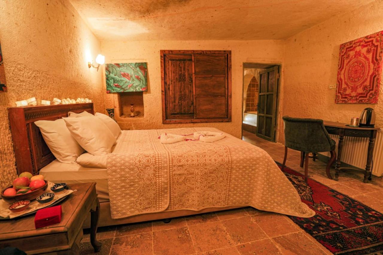 Sinasos Palace Cave Hotel 어굽 외부 사진
